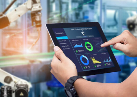Webinar: Jak firmy produkcyjne wykorzystują Platformę Qlik Active Intelligence do transformacji strategii danych?