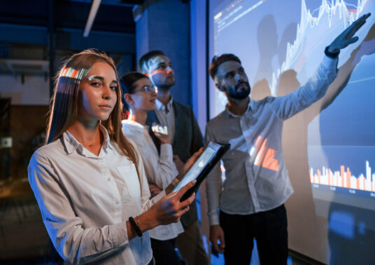 Wdrożenie Change Request w SAP bez MDG: jak firma wdrażająca SAP S/4HANA ograniczyła ryzyko błędów i koszty, tworząc własne workflow migracyjne